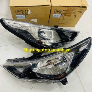 đèn pha hyundai accent 2021