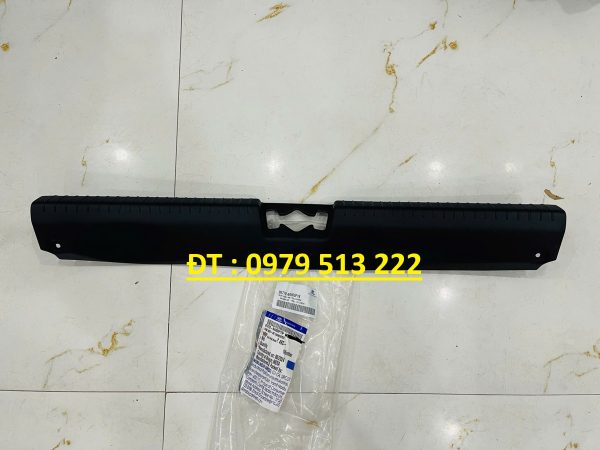 ốp nhựa cốp sau hyundai i10 grand chính hãng