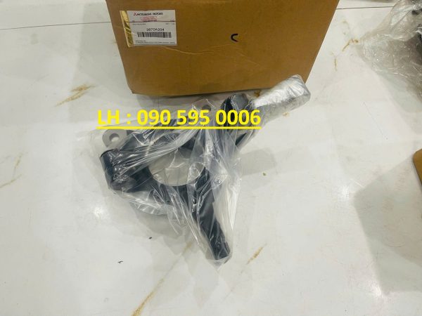 ngong-moay-o-truoc-xpander ngõng moay ơ trước mitsubishi xpander