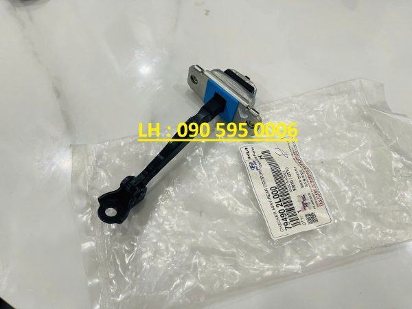 han-che-cua-hyundai-i30 dẫn hướng cửa hyundai i30 chính hãng