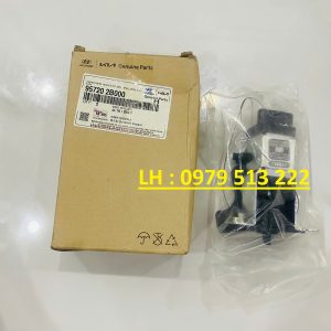 công tắc mở bình xăng hyundai santafe 2011