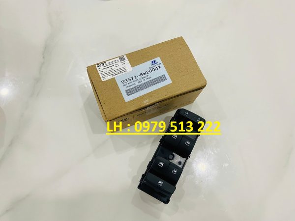 cong-tac-tong-creta-2022 công tắc nâng kính tổng hyundai creta 2023