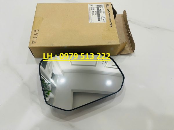 mat-guong-chieu-hau-santafe-2024 mặt gương chiếu hậu hyundai santafe 2025