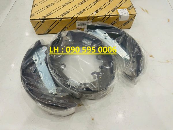 ma-phanh-sau-guoc-fortuner guốc phanh sau toyota fortuner chính hãng