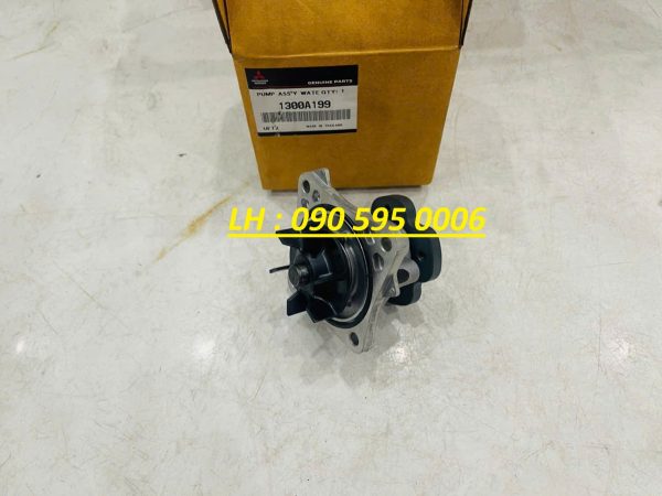 bơm nước làm mát mitsubishi xpander