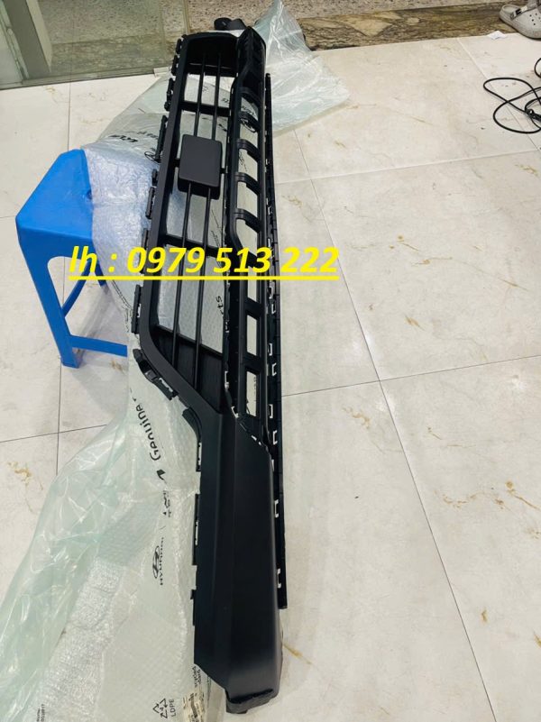cản trước dưới kia carnival 2023