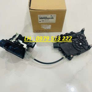 ổ khóa ngậm cốp sau hyundai santafe 2017